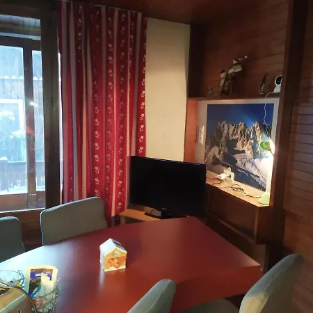 Le 203 Chamonix