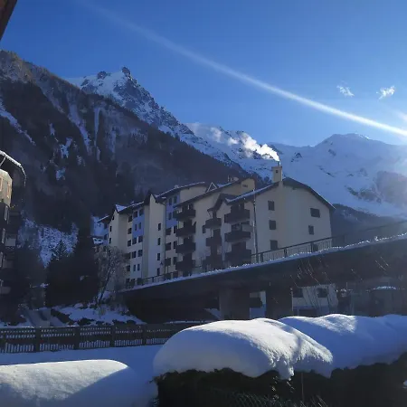 Le 203 * Chamonix